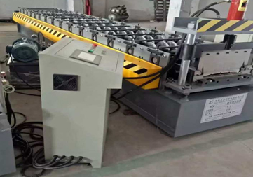 Roll Forming Machine