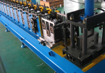 Roll Forming Machine